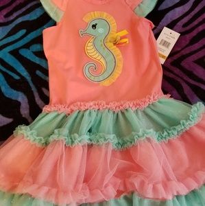 Girl's 3T two piece Sea Horse tutu w/ bottoms